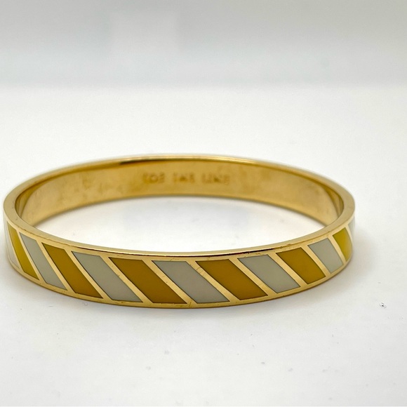 Kate Spade “Toe the Line” Yellow White Striped Idiom Bangle Bracelet - Picture 4 of 9